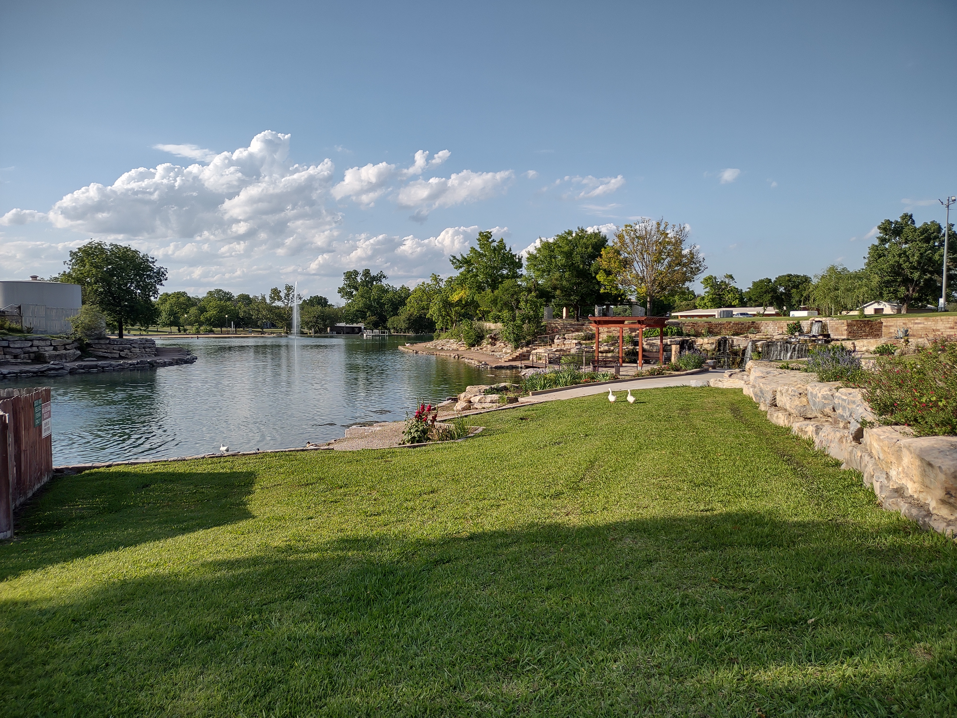 Mill Pond Park south entrance