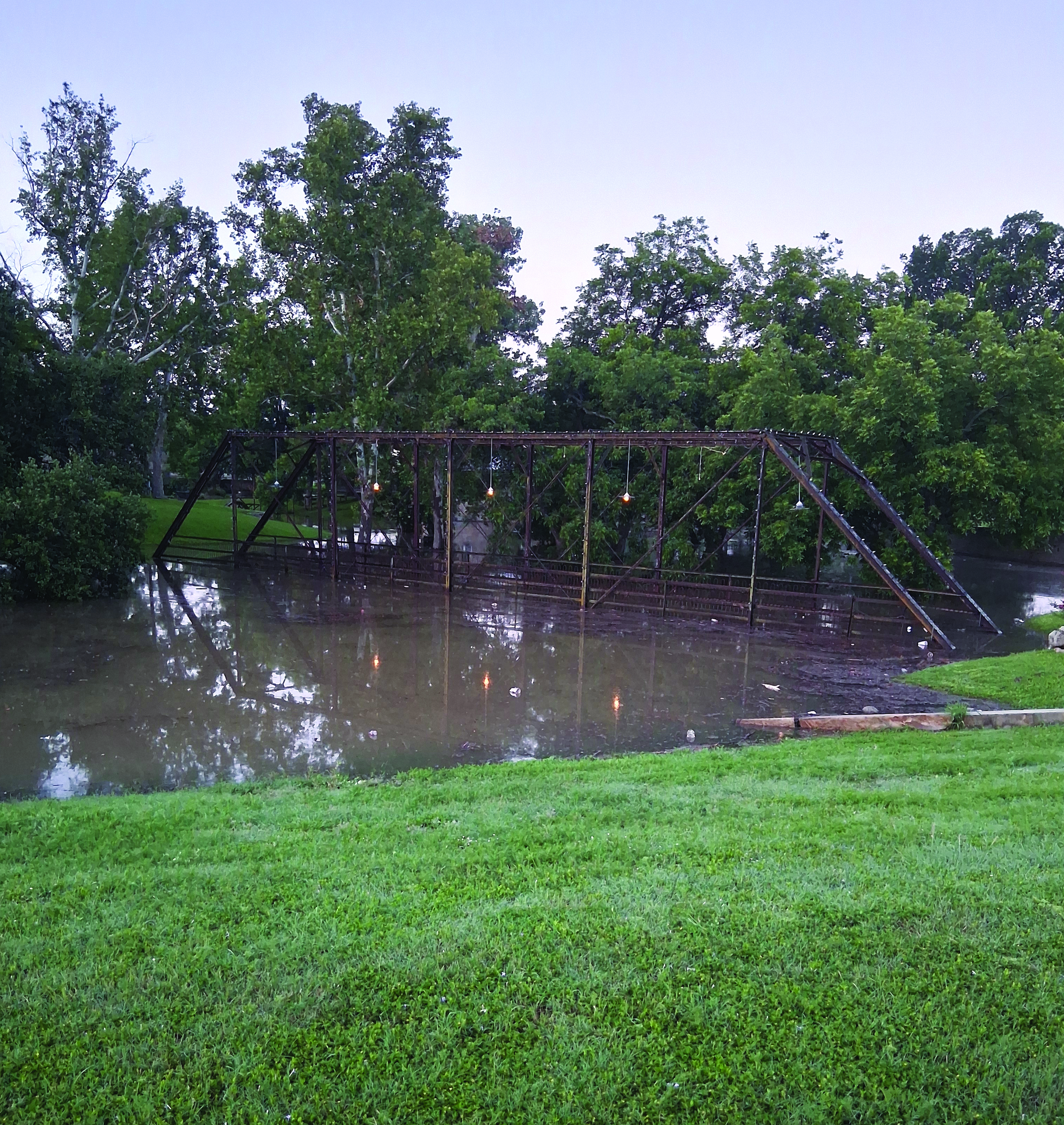 Mill Pond Park foot bridge