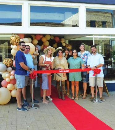 Chamber holds ribbon cuttings for 3 new San Saba businesses