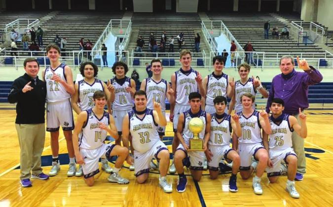 Lady Dillos Varsity Basketball make Area Champions, while Dillos Varsity Basketball become Bi-District Champions!