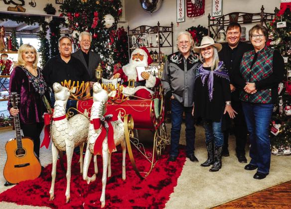 Country Music Legends Celebrate Christmas at the Llano Country Opry