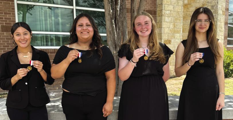 Members of the clarinet quartet are Marlane Rodriguez- junior, Sophia Cuevas- senior, Macye McDowell- 8th grade, and Jimmah Schmidt- sophomore. Courtesy of Chans Moellendorf
