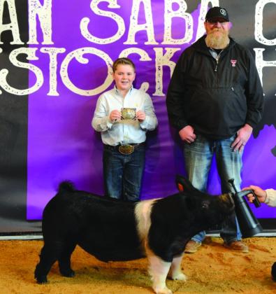 Jr. Swine Showmanship - Jace Stewardson