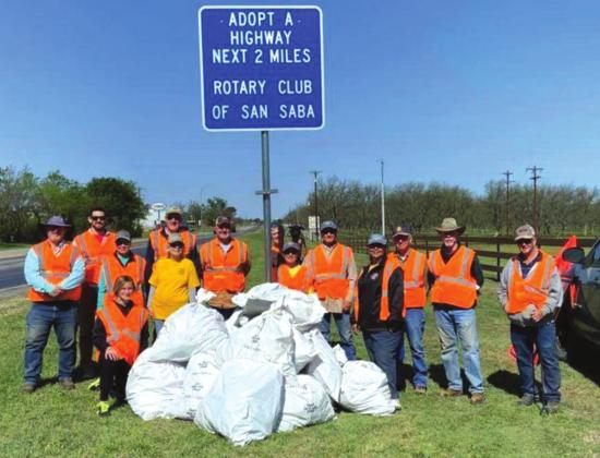 On April 10, the Great American Cleanup/DMWT Trash Off was conducted with many individual volunteers, Atmos Energy, the Boy Scouts, City of San Saba, the Community Service Department, and the Rotary Club, cleaning up along the highways, waterways, parks, and throughout the community. A special visitor, City Manager, Stan Weik came out to support the cause. This project didn’t stop at litter cleanup, volunteers cleaned out the flower beds, preparing them for other projects.