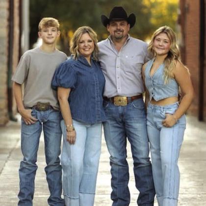 Britton and Kynda Edmondson with children, Brody and Bryli. Courtesy of San Saba County Chamber of Commerce