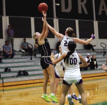 Lady Dillos Basketball action