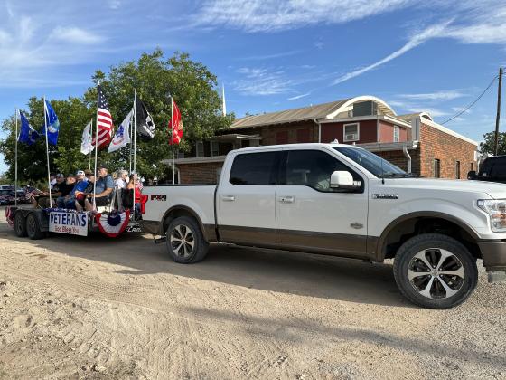 RS Stars and Strips RSHS Veterans float