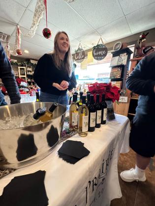 Scenes from the 2023 Sip n’ Stroll December 9th
