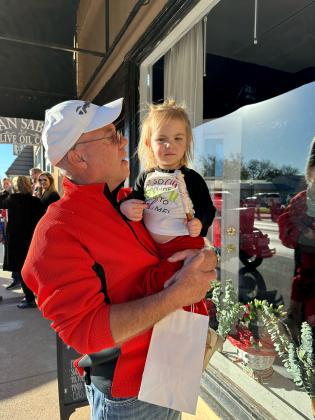 Scenes from the 2023 Sip n’ Stroll December 9th