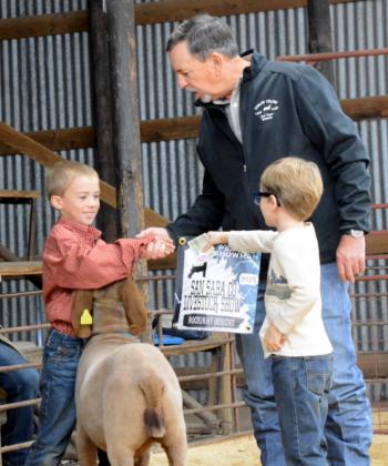 PeeWee Goat Showmanship - Cody Taylor