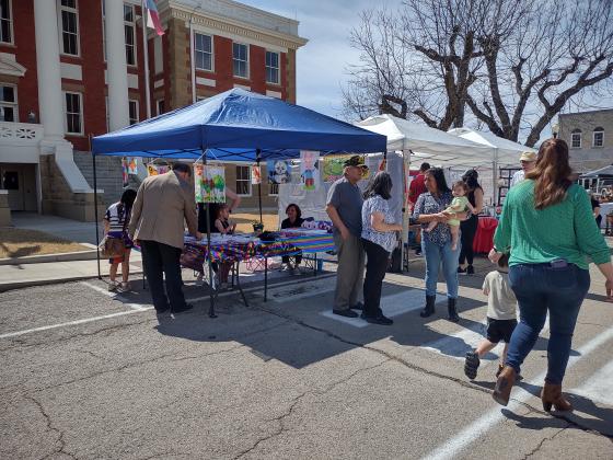 A look at some of the shoppers at the March 2024 Trade Days