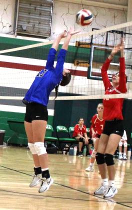 RSJH Lady Coyote Volleyball