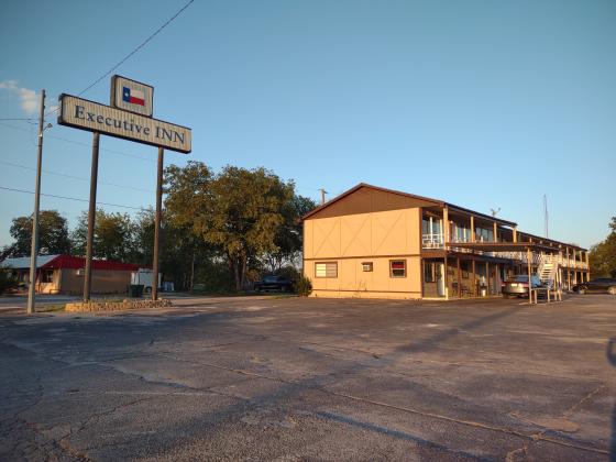 Executive Inn