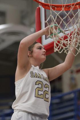 Freshman #22 Baya Baskin