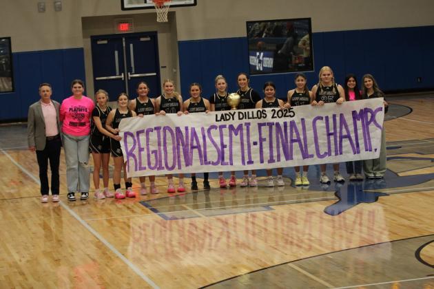 Lady Dillo Basketball team - Semi-Regional Champs