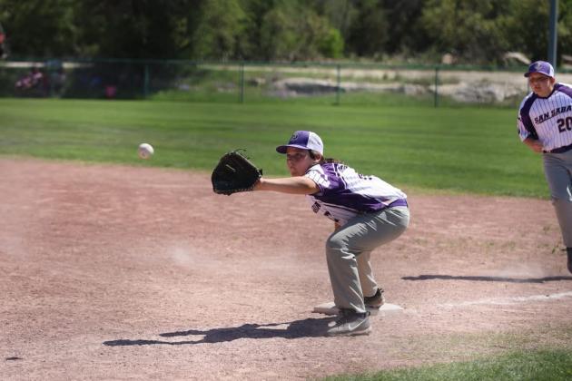 #17 First Baseman Kaden Lemaster catch and tag out at first base