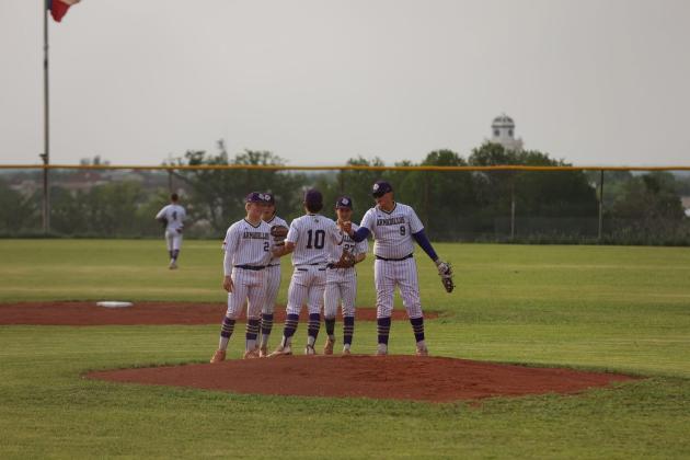 San Saba Baseball wins!