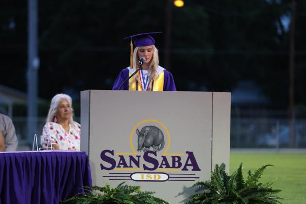 Valedictorian Gracen Shahan delivers her speech to her classmates | Photo by Kayti Lackey