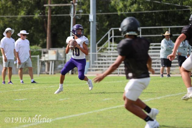 First scrimmage - San Saba vs Brady