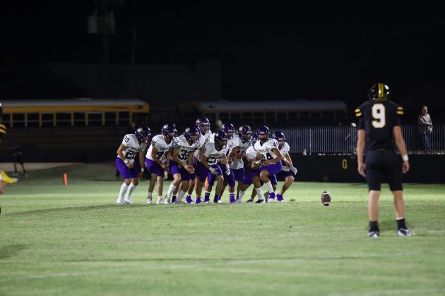 San Saba sets up for a Kick-off in the Battle of the River last Friday night.