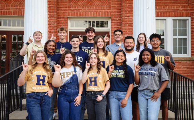 Prospective students are invited to participate in March preview days at HPU.