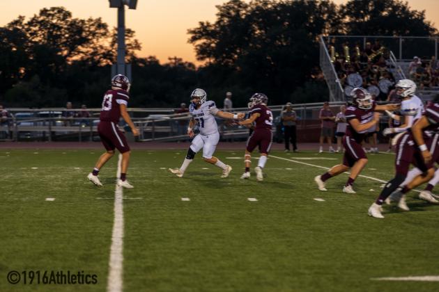 #51 Kaylub Roberts puts pressure on Johnson City’s quarterback
