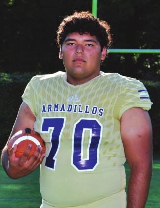 Armadillo football players receive top honors