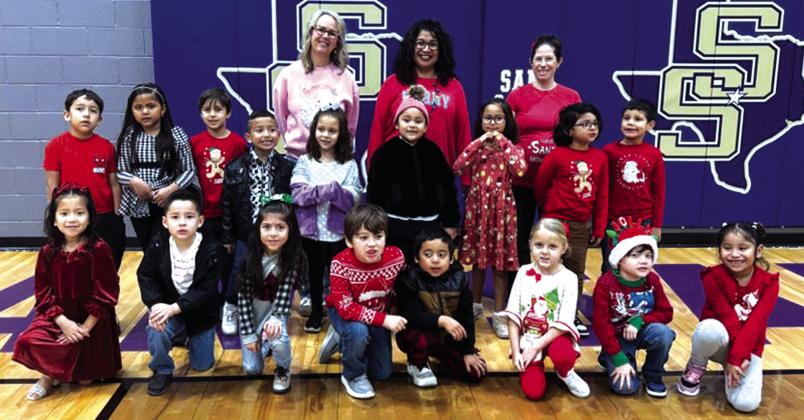 SSES Kindergarten Students getting perfect attendance for the 2nd 9-weeks grading period
