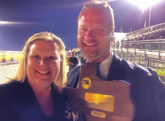 Golden Armadillo Band Marching to State!
