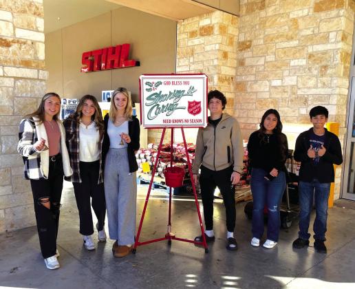 Olivia Sebastain, Macy Sebastain, Avery Tharp, Luke Tharp, Ximena Cuevas, Angel Reyes