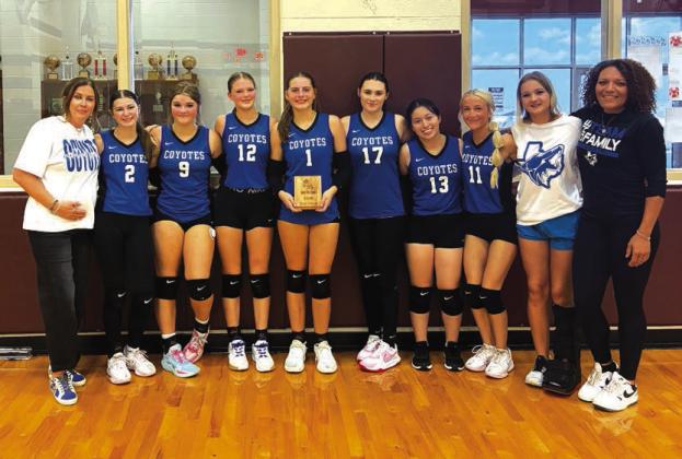 L to R: Coach Starr, Emma Bryant, Jayden Jordan, Brinlyn Mann, Paige Bailey, Fallon Burns Soto, Cecilia Tavera, Braylee Scarborough, Kadence Isham and Coach Williams