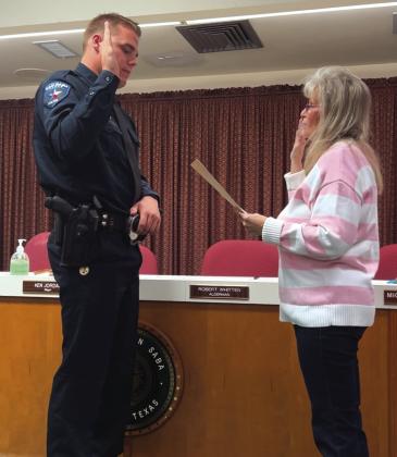 Judge Blossman swears in new Peace Officer - Steven (Lane) Haviland - Photo submitted by Sabrina Maultsby