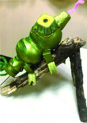 "Chameleon" by Wyatt Ward SCR Recycling/Sculpture Contest winner