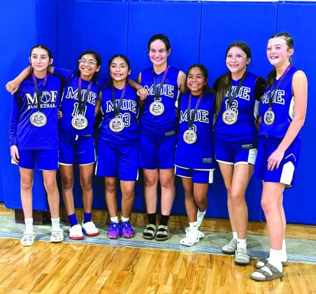 MOE 7/8 wins fifth consecutive “Not on Mother’s Day Shootout.” Pictured L-R: Victoria Davis, Aliah Davila, Carla Jimenez, Greenley Jo Moore, Jazmin Reyes, Khloe Martinez and Hadly Reid.
