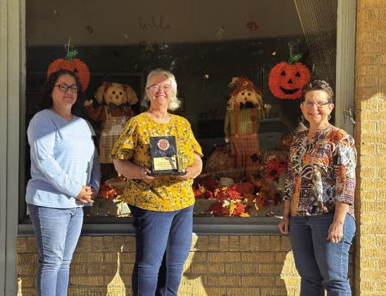 San Saba News &amp;amp; Star (2nd Place Winner): (l-r) Yvonne Contreras (Advertising Director), Carolyn Preece (Ad Sales Representative), and Djuana Payton (Editor)
