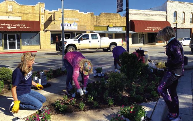 KSSB Board Directors who volunteered their time to plant the downtown flowerbeds: Cissy Williams, Sandra Vaughn, Debbie Shahan, Lucia Martinez, and Kathleen Hawkins. (Not pictured-Marcie Butler) Courtesy of Sarah Saldivar
