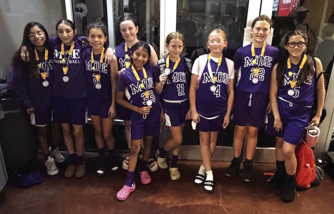 MOE 4/5 Captures TXBA Eagle Invitational Championship