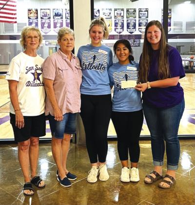 SSISD Dilloettes receive donation