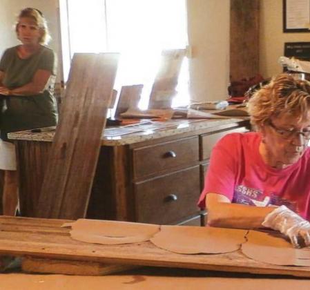 SSGC Workday – Shown above are (L) Jacqueline Carlson (San Saba) and (R) Debbie Shahan.