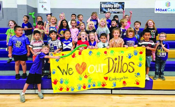 San Saba Elementary kindergarten students got to walk over to Armadillo Arena to cheer on the San Saba High School Dillos at the pep rally. Our favorite part of the pep rally was watching the dance competition with our very own Mrs. Ceci! We love to support our Dillos!