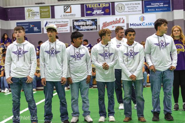 Meet the Dillos / Purple-Gold Scrimmage