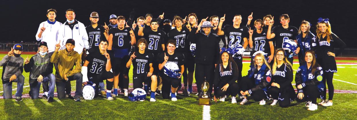 Richland Springs High School Coyotes – 2020 Bi-District and District Champions (Photo by Pam Starr)