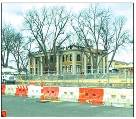 Hill Country CattleWomen donate to VFD’s