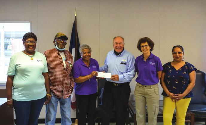 Pictured in photo that was taken at The Doyle Community Center are from left to right: Karen Mattox, Allen Hatten, Lois Shaw, Marc Hess (HCTC), Alexis De Sela, and Yolanda Melendez.