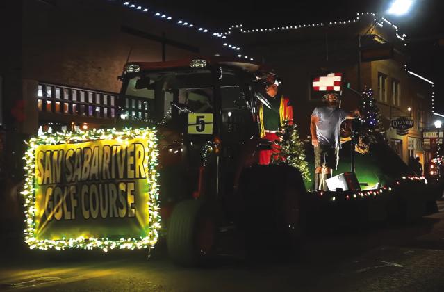 3rd Place San Saba River Golf Course - “Caddy Shack Christmas”