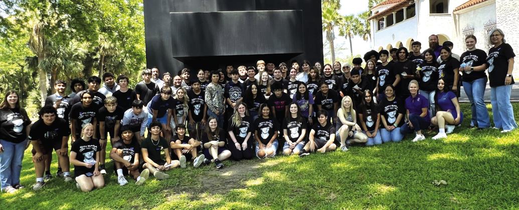 San Saba Art Students at the McNay Art Museum in San Antonio Photo by a McNay docent