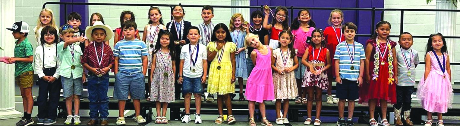 SSES Kindergarten Students and Teachers