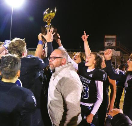 Coyotes to face Greyhounds at State Semifinals