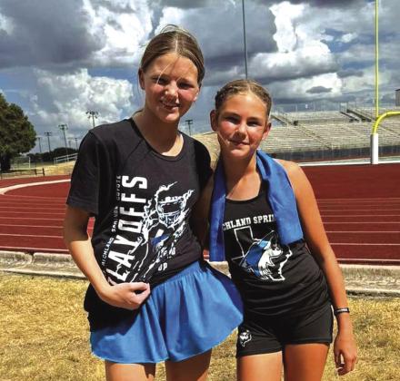 Congratulations to Grace Younggreen (right) and Brinlyn Mann (left) on their 1st junior high cross country meet of the season!! / Courtesy Richland Springs Coyote Booster Club