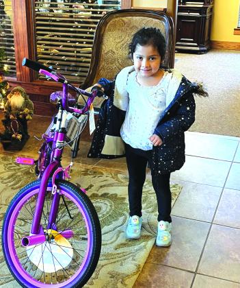 Commercial National Bank’s Christmas giveaway winners
